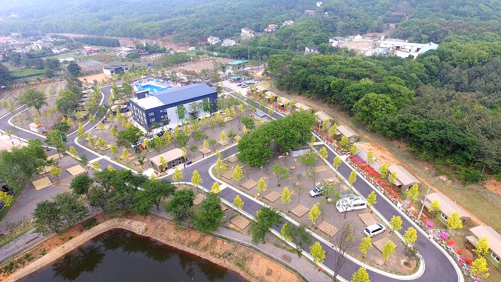 Book Kimpo Camping Park.